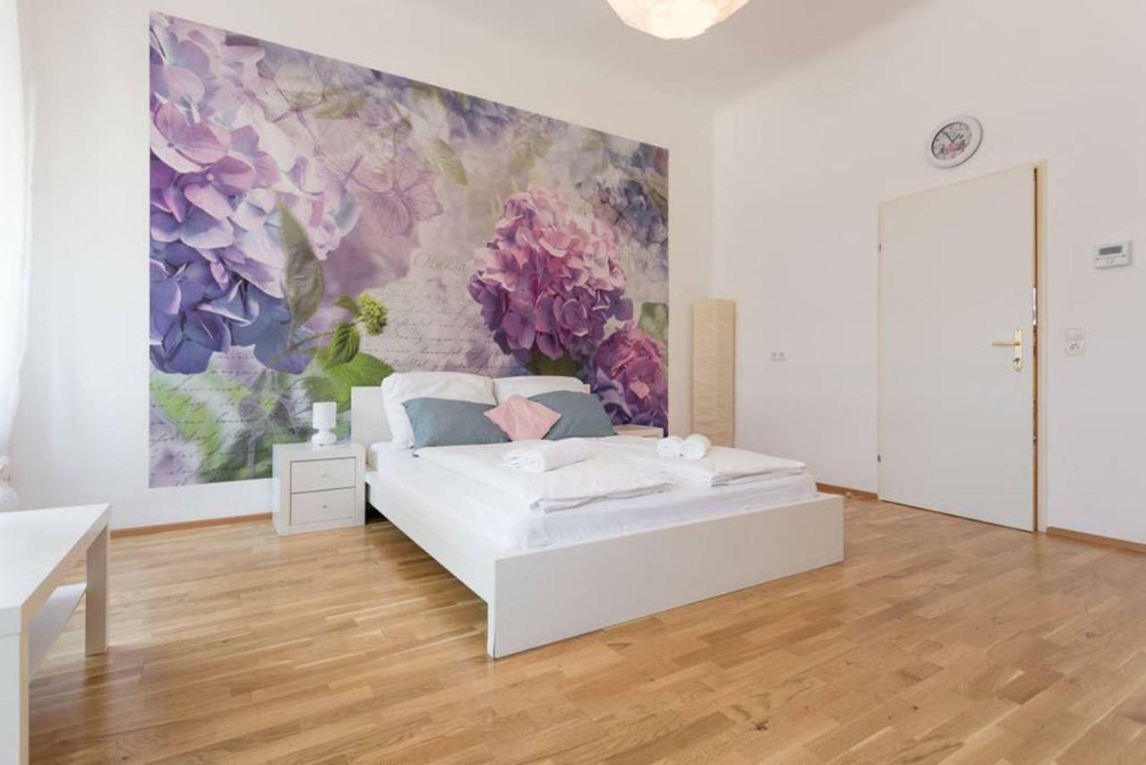Spacious Vienna Central Station Residence Esterno foto