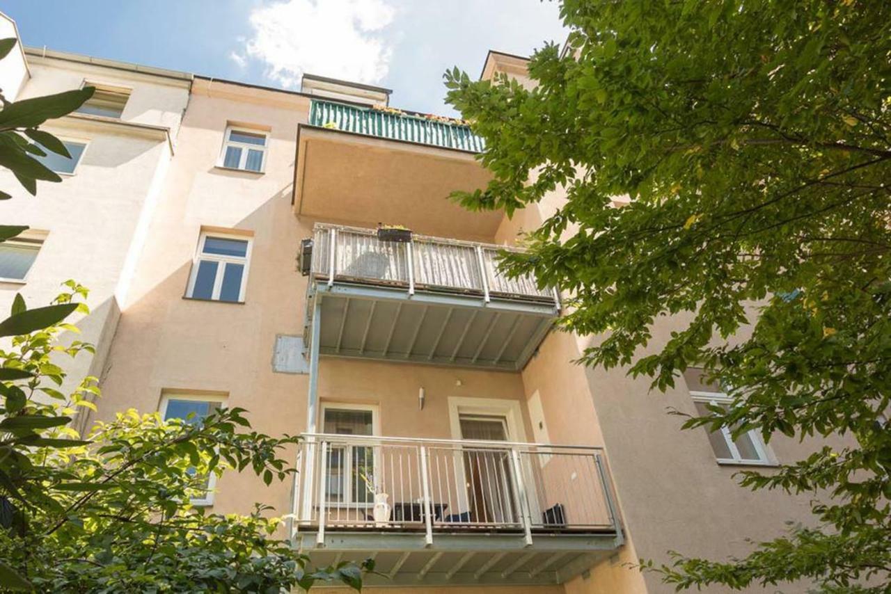 Spacious Vienna Central Station Residence Esterno foto
