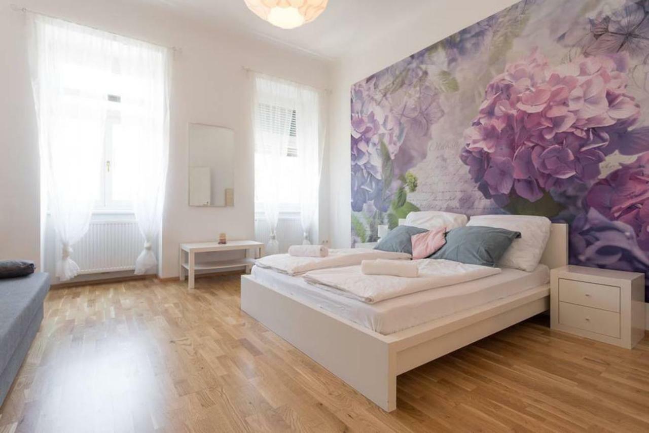 Spacious Vienna Central Station Residence Esterno foto