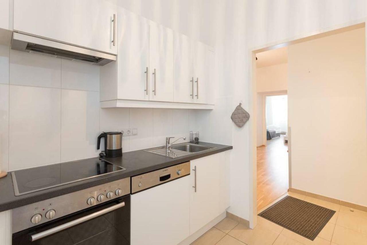 Spacious Vienna Central Station Residence Esterno foto